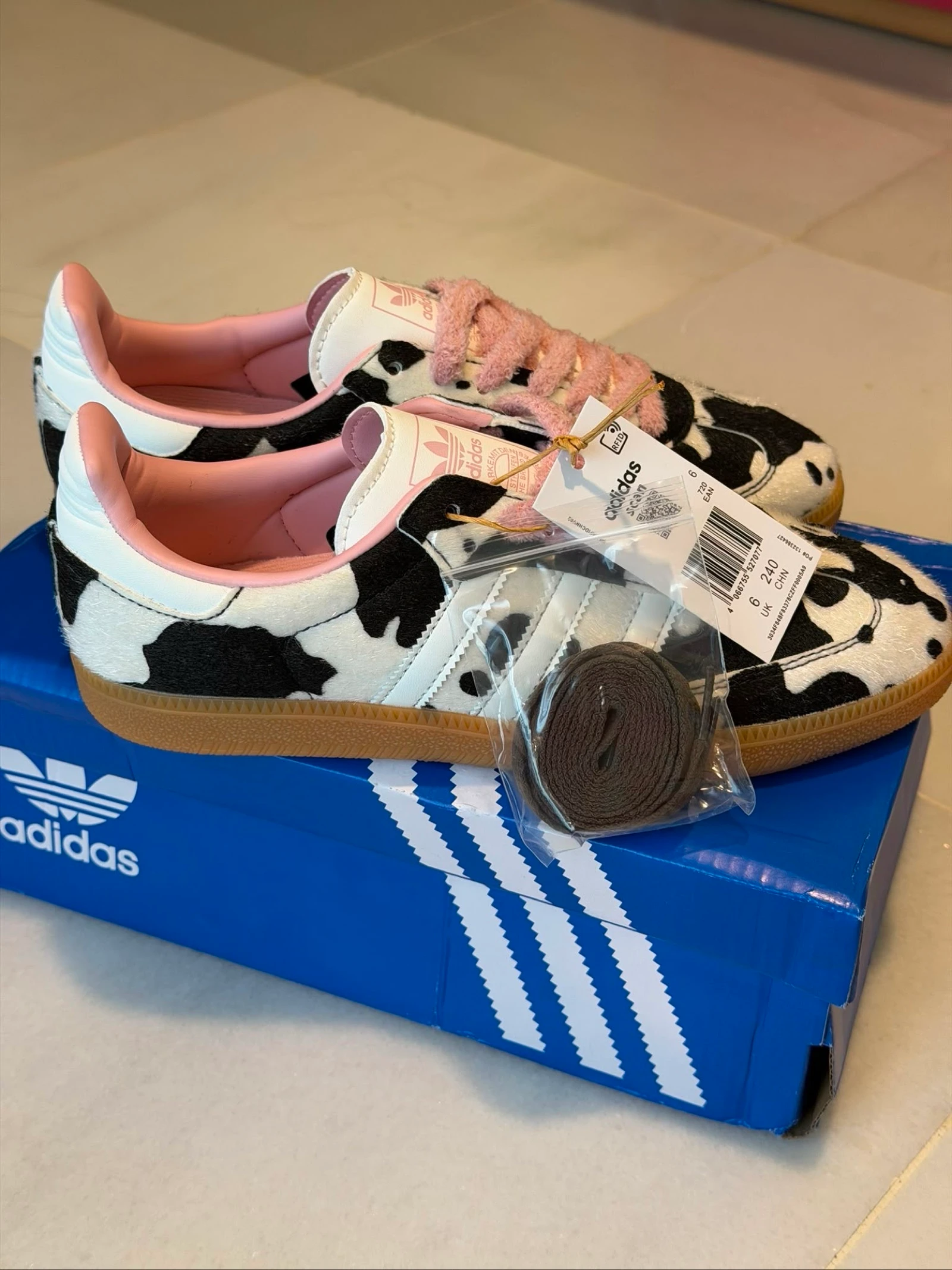 Adidas  Samba 